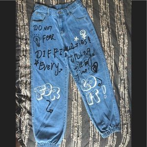 (EUC) FUNKY WORD PRINT JEANS